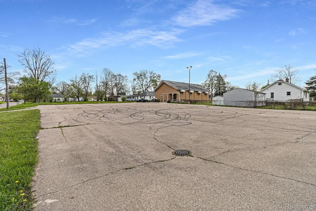 3918 Blackington Avenue Flint City MI 48532