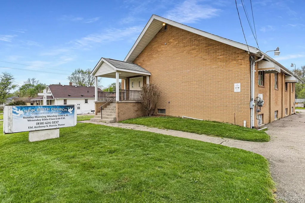 3918 Blackington Avenue Flint City MI 48532