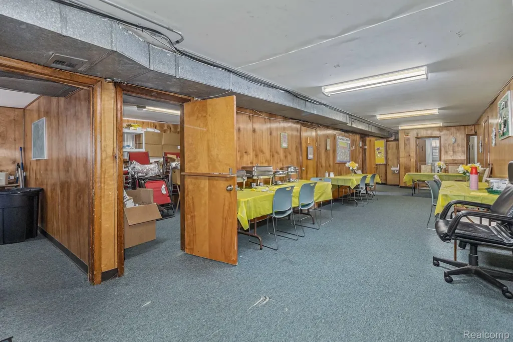 3918 Blackington Avenue Flint City MI 48532