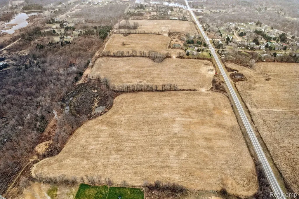 4711 S Lapeer Road Metamora Township MI 48455