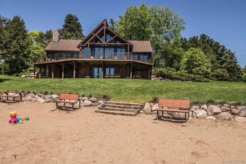 Lot 25 - Rexford Court Hamburg Township MI 48116