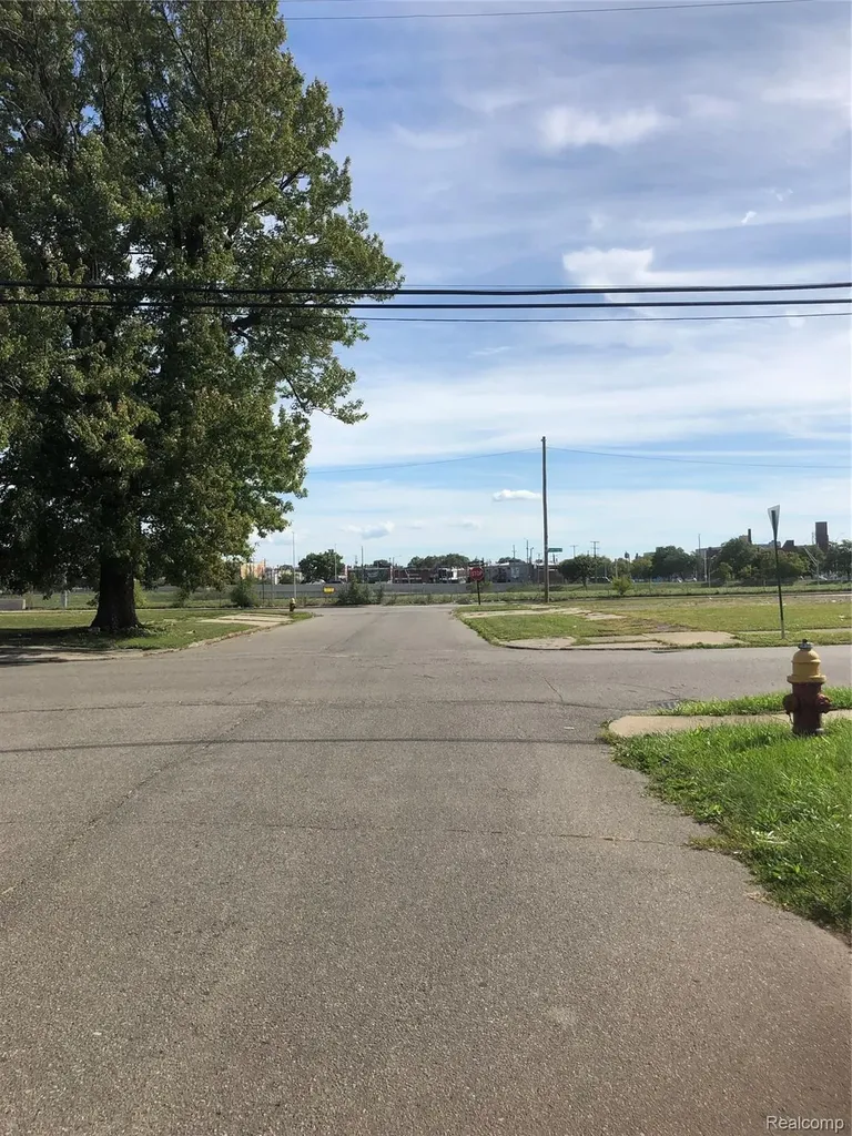 2722-2746 Harrison Detroit City MI 48216