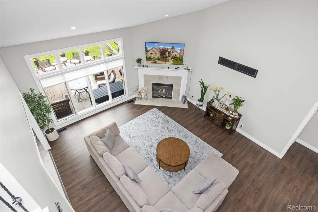 43352 Chardonnay Drive Sterling Heights City MI 48314