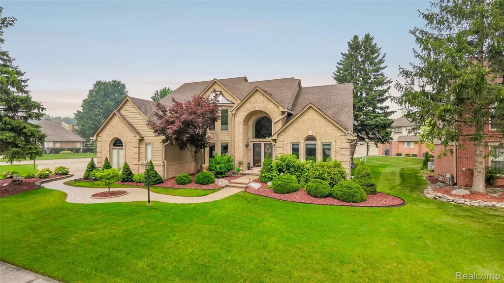 43352 Chardonnay Drive Sterling Heights City MI 48314