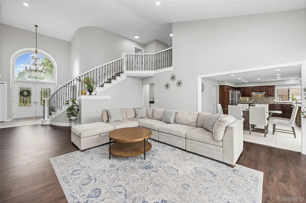 43352 Chardonnay Drive Sterling Heights City MI 48314
