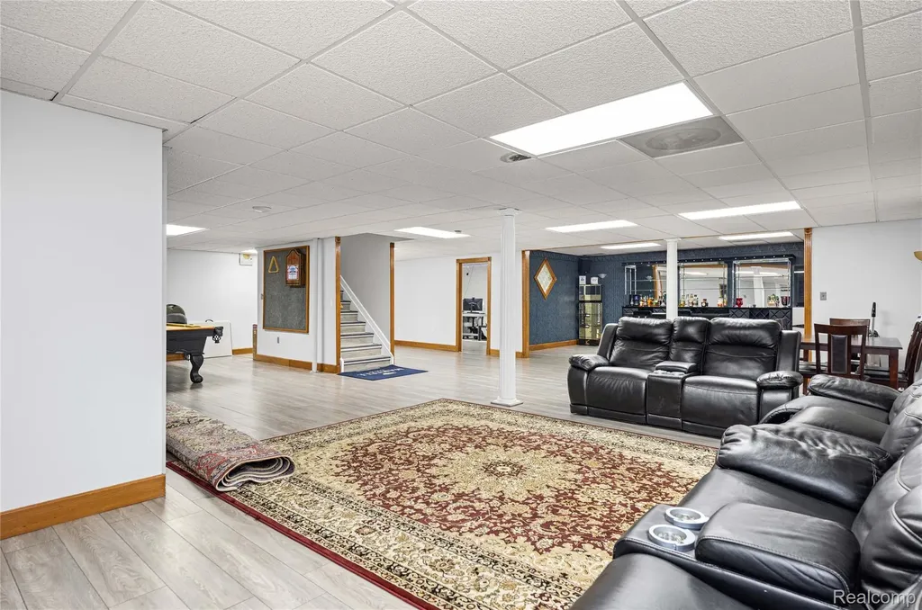 43352 Chardonnay Drive Sterling Heights City MI 48314
