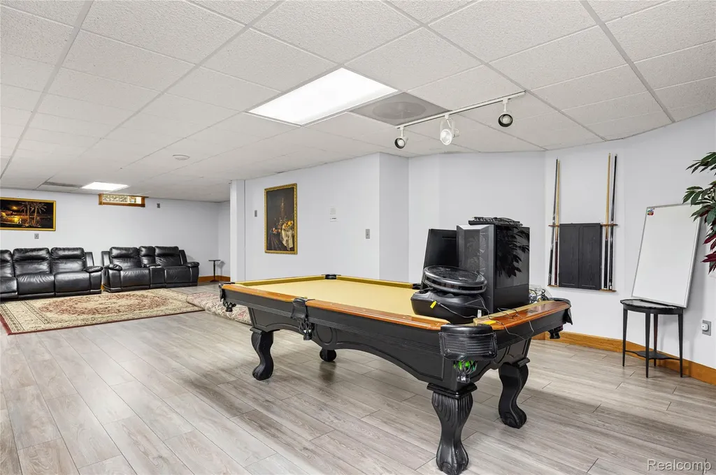43352 Chardonnay Drive Sterling Heights City MI 48314