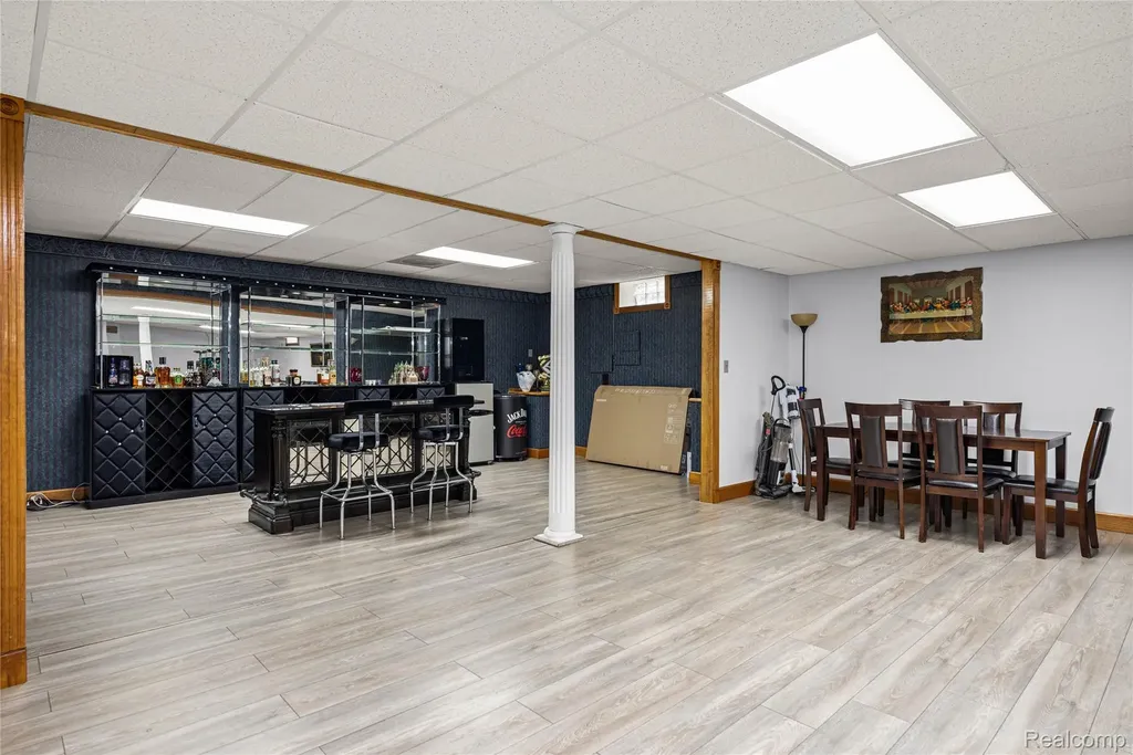 43352 Chardonnay Drive Sterling Heights City MI 48314