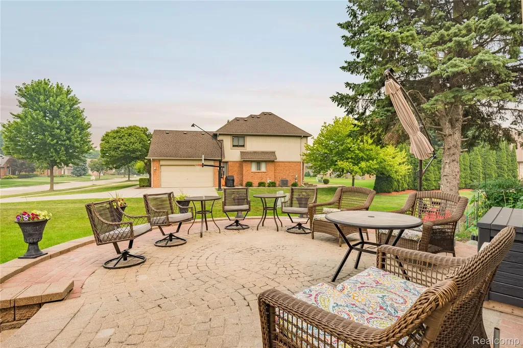 43352 Chardonnay Drive Sterling Heights City MI 48314