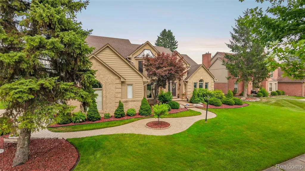 43352 Chardonnay Drive Sterling Heights City MI 48314