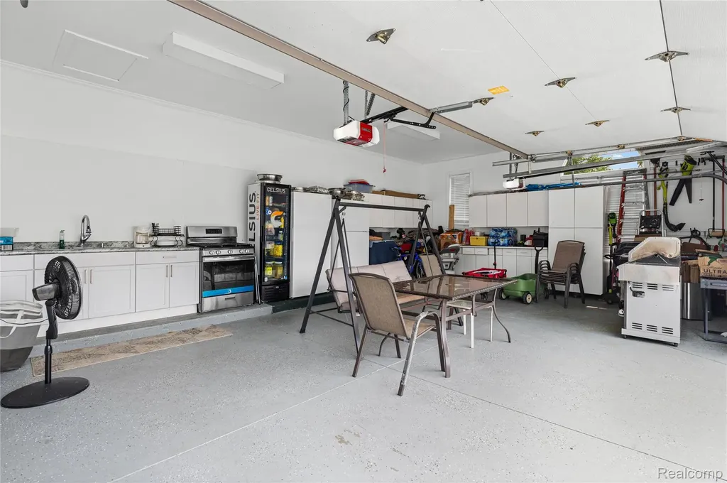 43352 Chardonnay Drive Sterling Heights City MI 48314