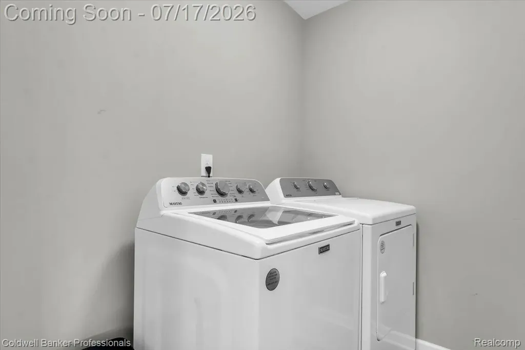 417 Constitution Avenue Brooklyn Village MI 49230