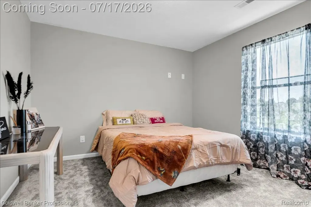 417 Constitution Avenue Brooklyn Village MI 49230