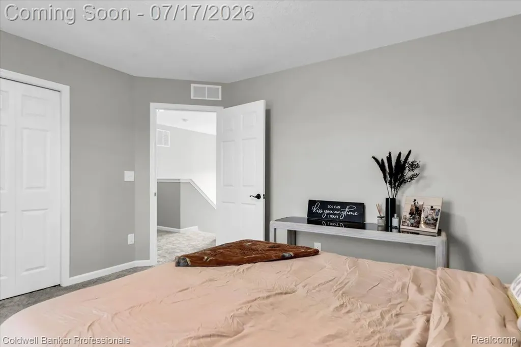 417 Constitution Avenue Brooklyn Village MI 49230