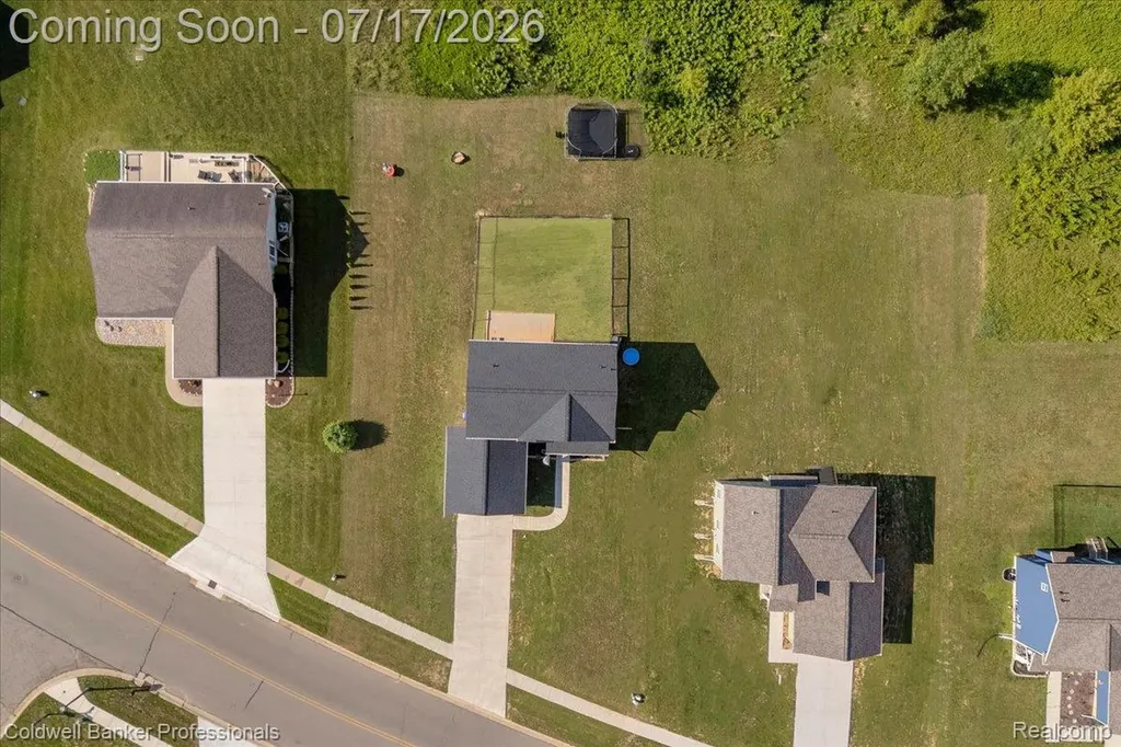 417 Constitution Avenue Brooklyn Village MI 49230