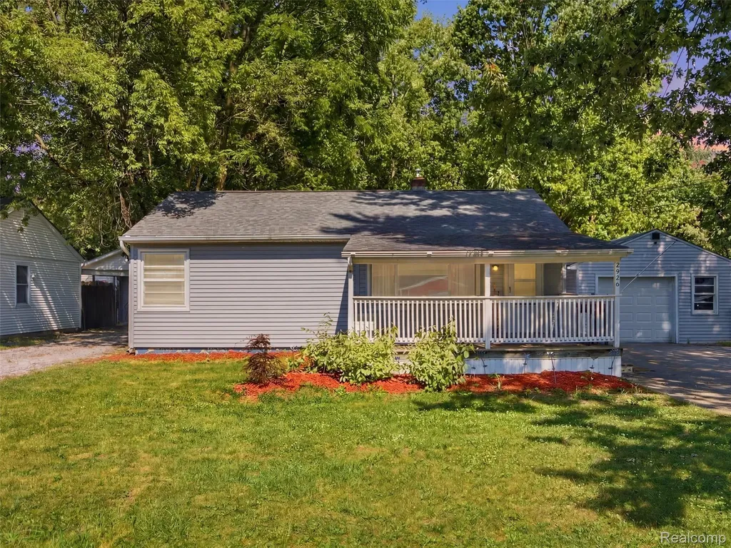 3328 Mills Acres Street Genesee Charter Township MI 48506