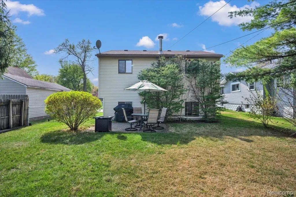315 Pare Street Clawson City MI 48017