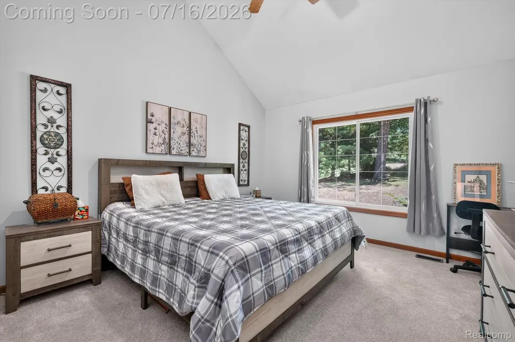 808 Maplewood Court Brighton City MI 48116