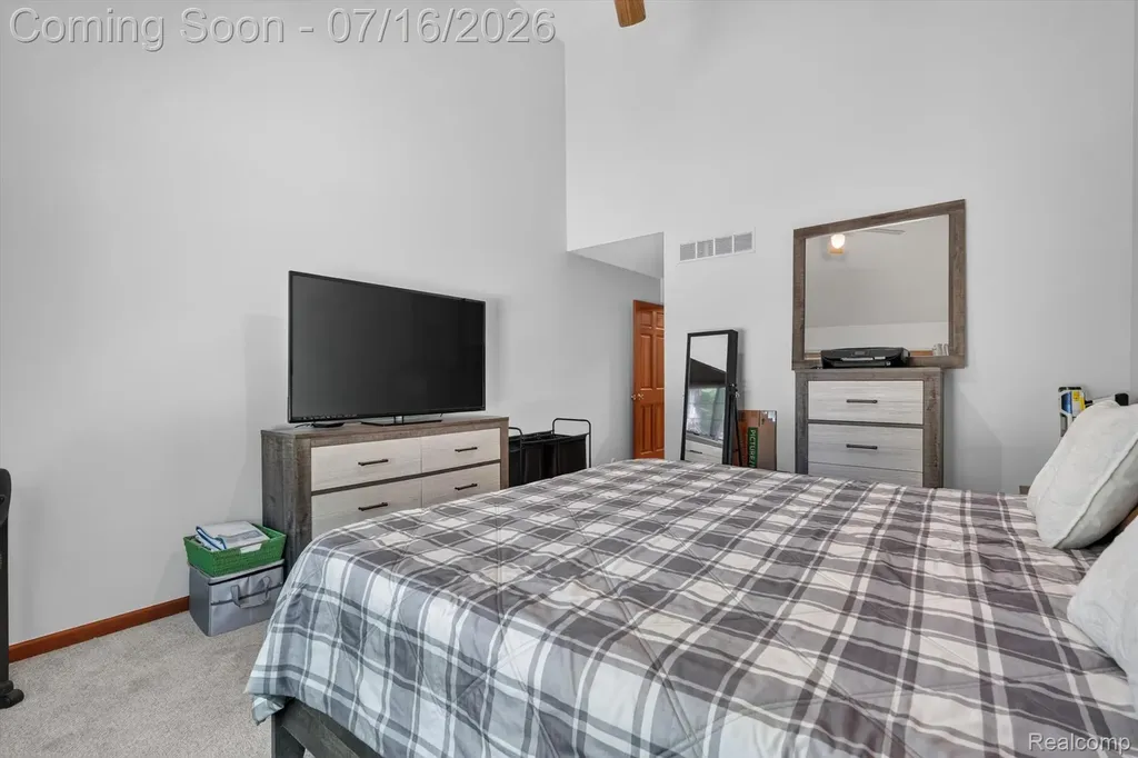 808 Maplewood Court Brighton City MI 48116