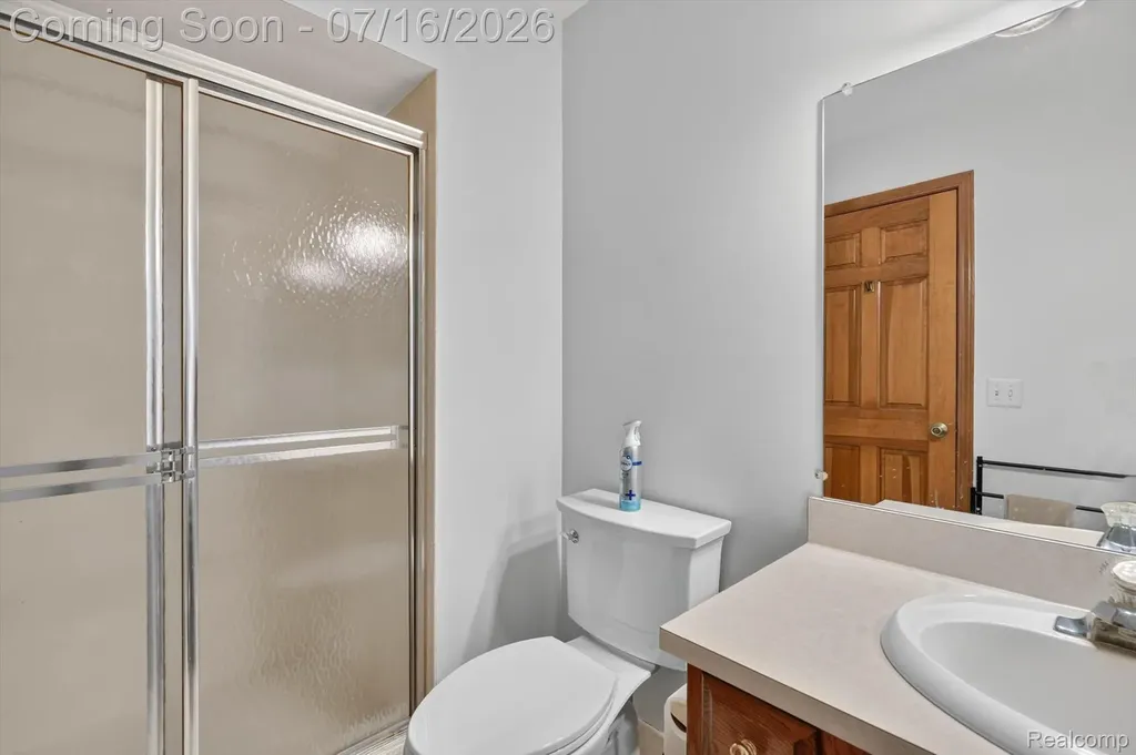 808 Maplewood Court Brighton City MI 48116