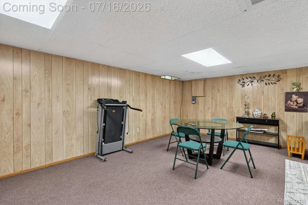 808 Maplewood Court Brighton City MI 48116