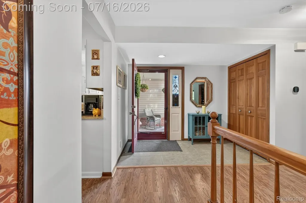 808 Maplewood Court Brighton City MI 48116