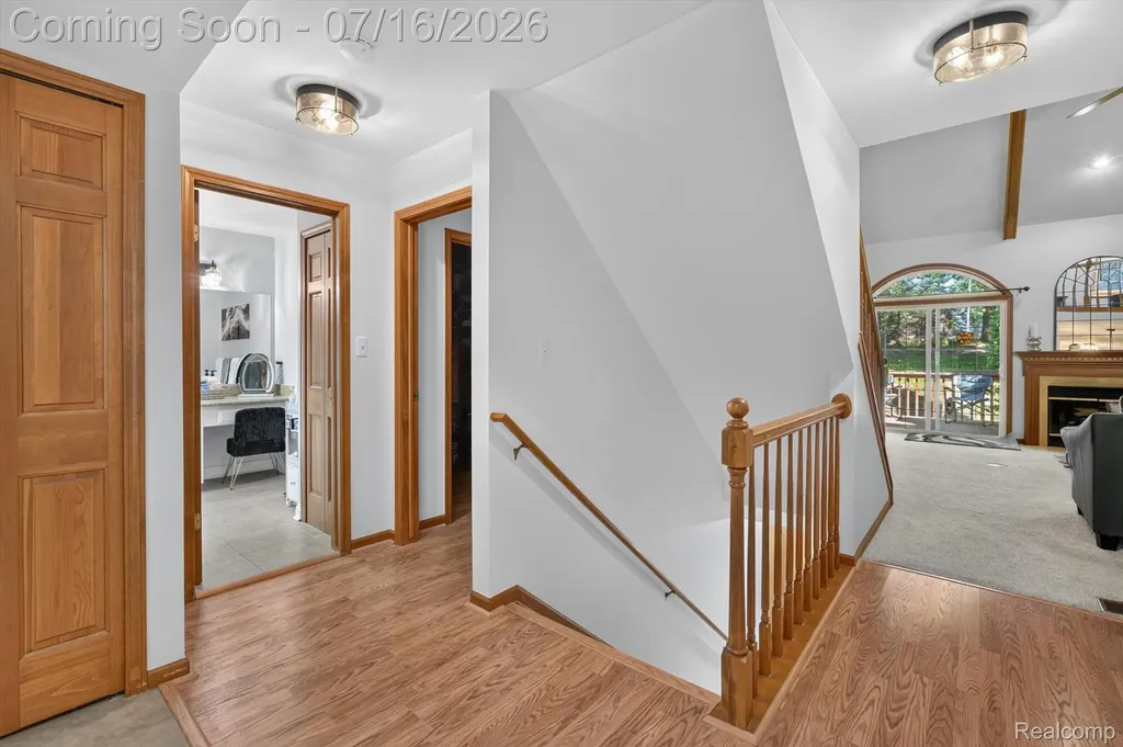 808 Maplewood Court Brighton City MI 48116