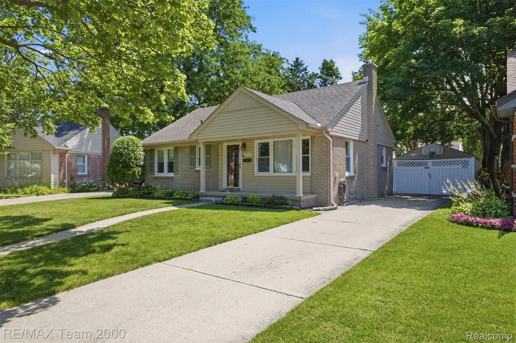 1953 Raymond Avenue Dearborn City MI 48124