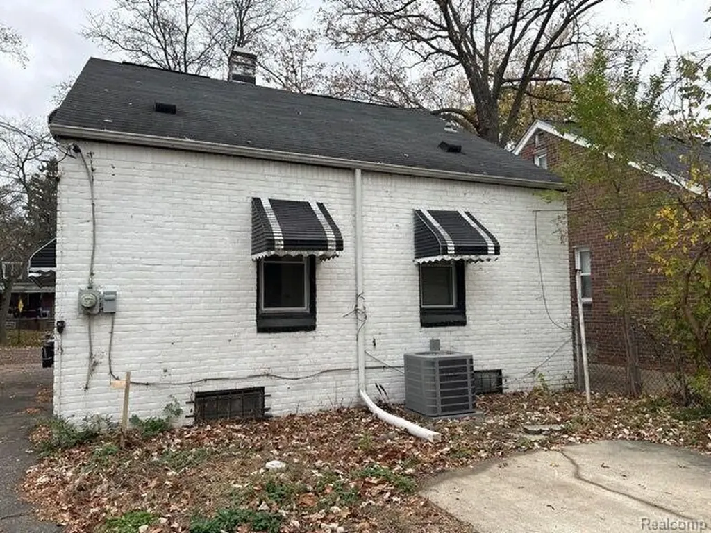15860 Cruse Street Detroit City MI 48227
