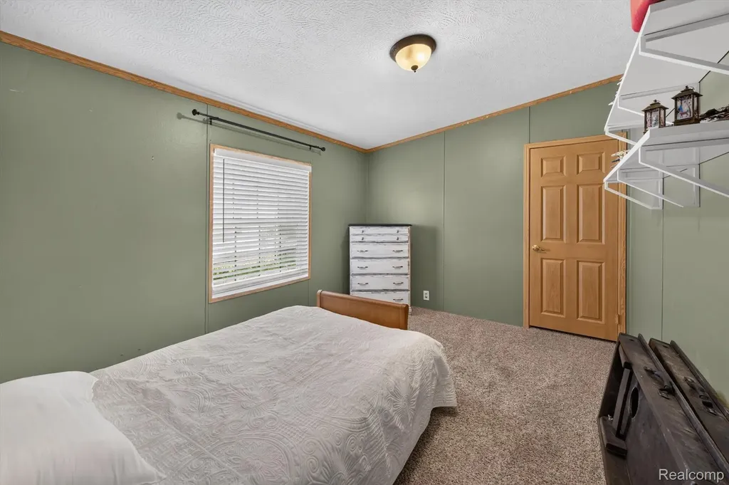 2858 Boulder Ridge Trail Highland Charter Township MI 48380