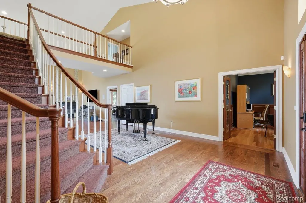 9669 Steephollow Drive White Lake Charter Township MI 48386