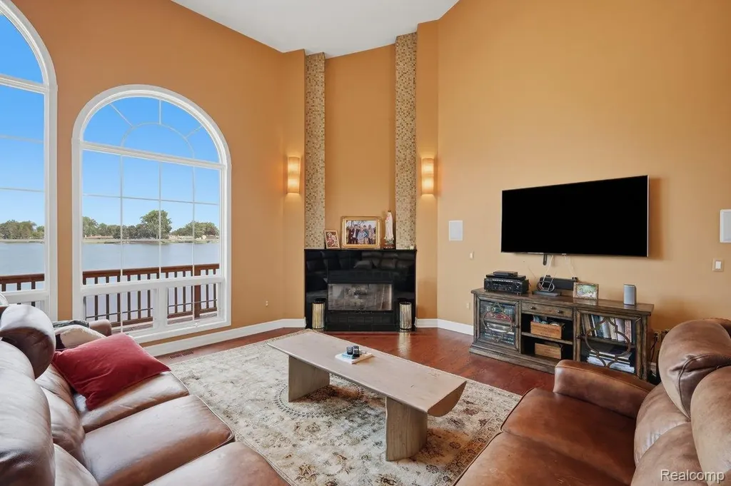 9669 Steephollow Drive White Lake Charter Township MI 48386