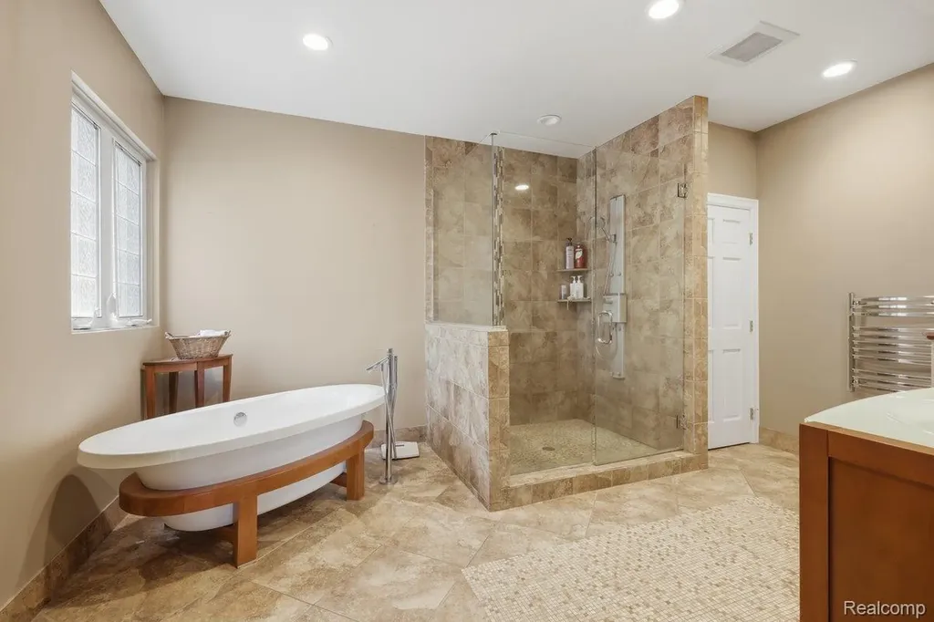 9669 Steephollow Drive White Lake Charter Township MI 48386