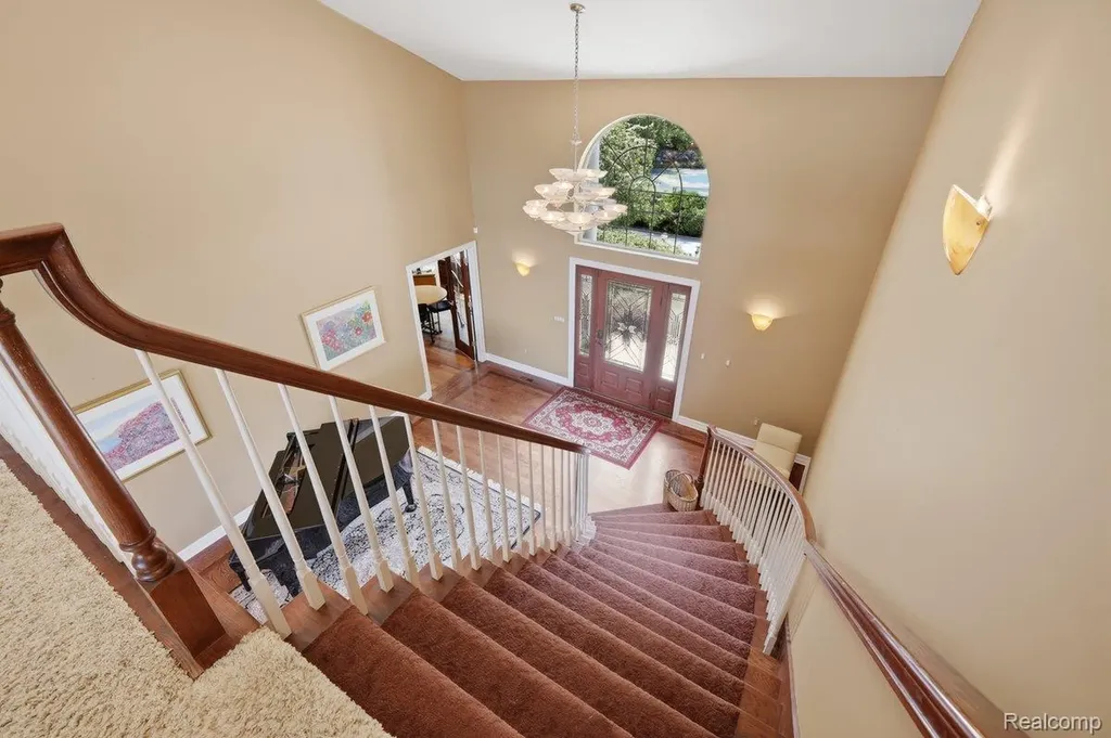 9669 Steephollow Drive White Lake Charter Township MI 48386