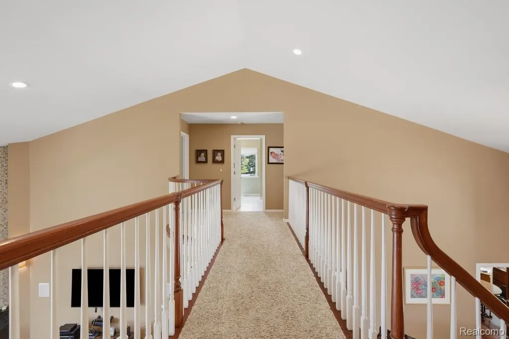 9669 Steephollow Drive White Lake Charter Township MI 48386