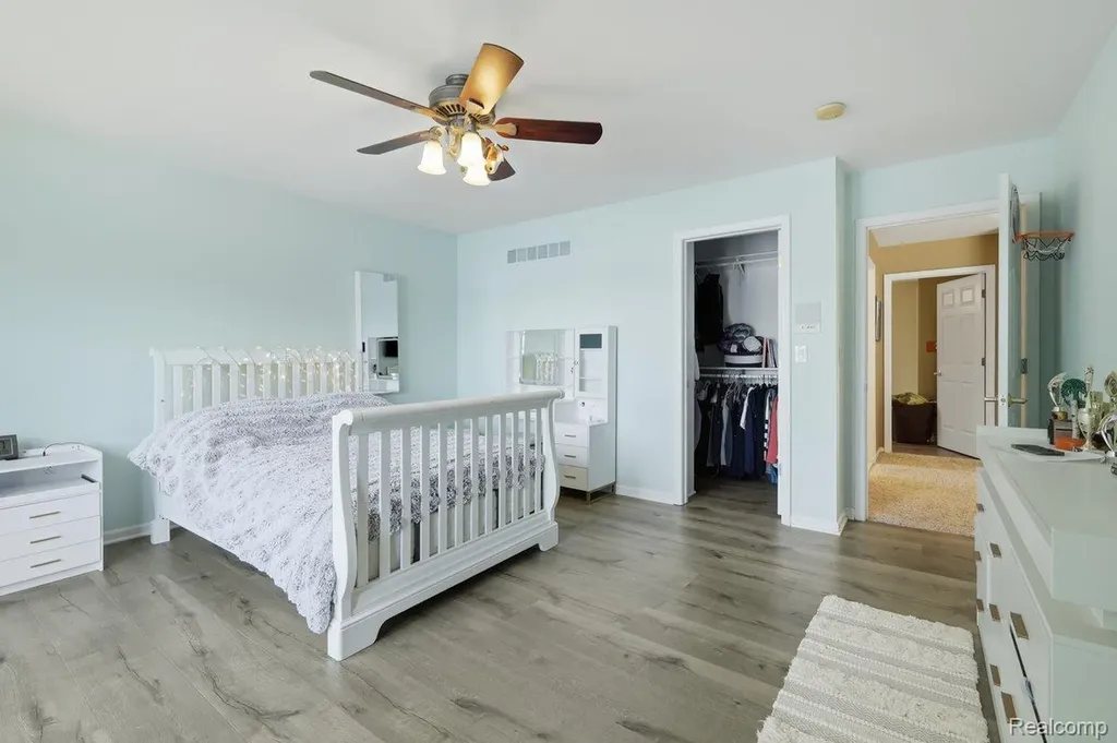 9669 Steephollow Drive White Lake Charter Township MI 48386