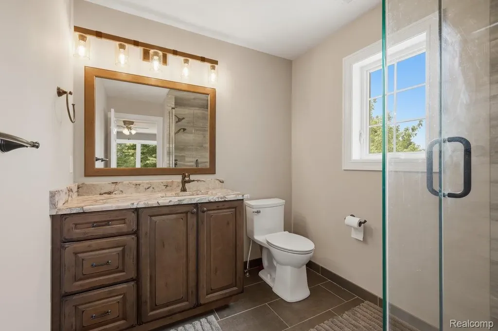 9669 Steephollow Drive White Lake Charter Township MI 48386