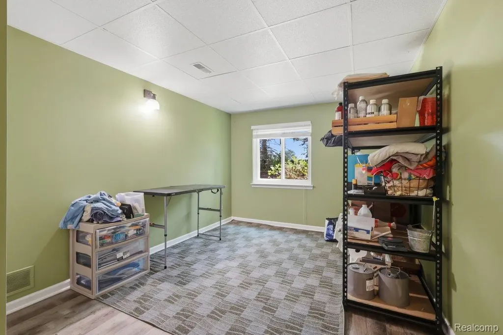 9669 Steephollow Drive White Lake Charter Township MI 48386