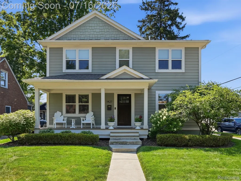 1427 N Maple Avenue Royal Oak City MI 48067
