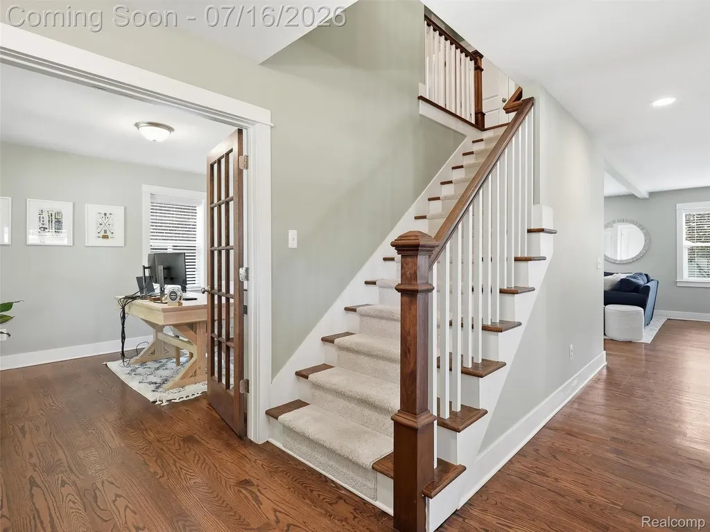1427 N Maple Avenue Royal Oak City MI 48067