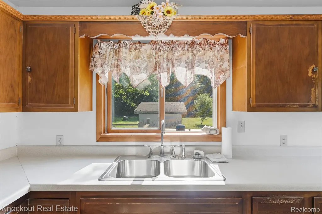 12845 Bueche Road Albee Township MI 48417
