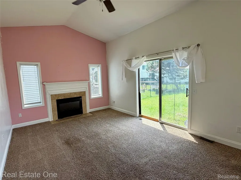 1930 Alexander Drive Westland City MI 48186
