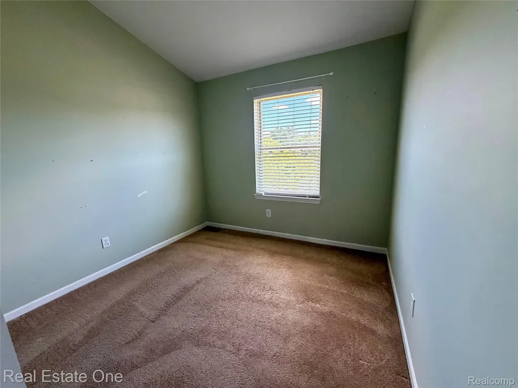 1930 Alexander Drive Westland City MI 48186