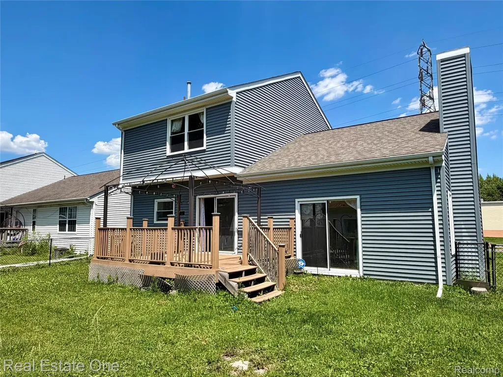 1930 Alexander Drive Westland City MI 48186