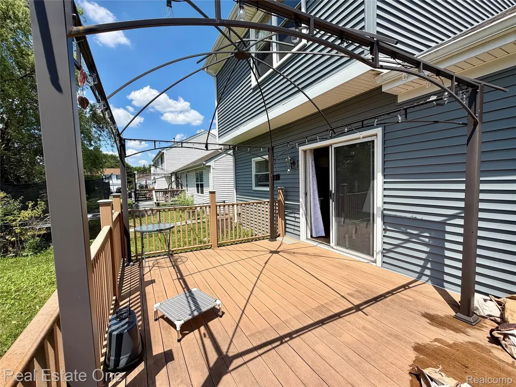 1930 Alexander Drive Westland City MI 48186