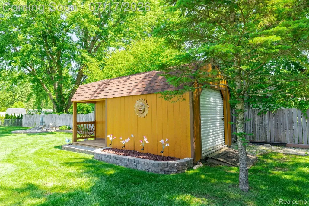 7373 Ponderosa Drive Mundy Township MI 48473
