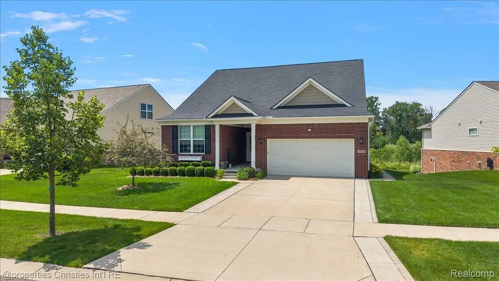 50026 Alden Canton Charter Township MI 48188