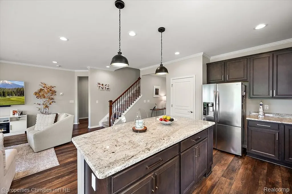 50026 Alden Canton Charter Township MI 48188