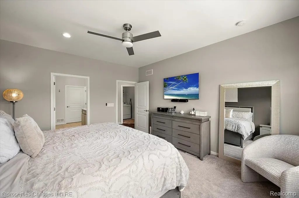 50026 Alden Canton Charter Township MI 48188