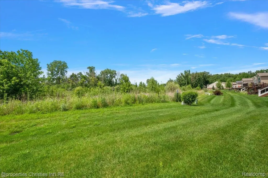 50026 Alden Canton Charter Township MI 48188